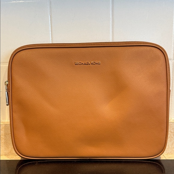 Michael Kors Brown Laptop Bag - Picture 1 of 4